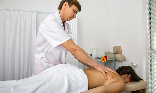 Массаж верхних конечностей медицинский (двусторонний) - 3,0 ед.