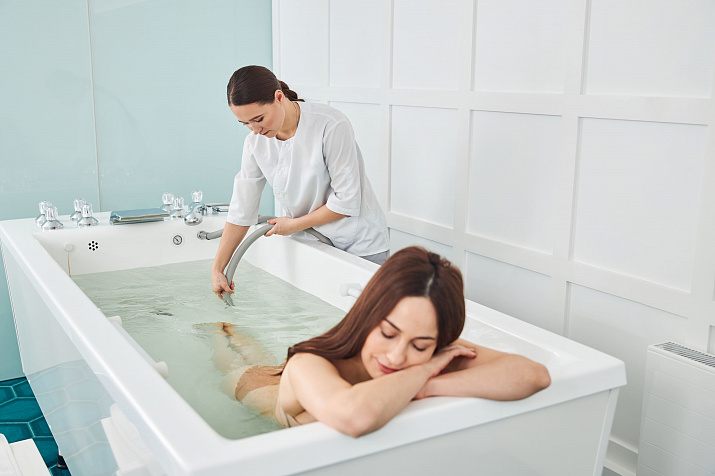 Ванны минеральные лечебные (бишофитная)